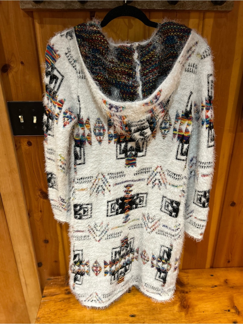 Cozy Open-Front Aztec-Print Cardigan Sweater - White - Picture 2 of 5